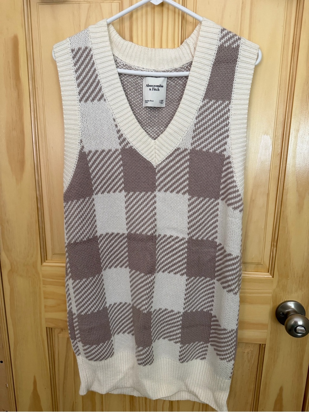 Abercrombie & Fitch Cream and Taupe Check V-Neck Sweater Dress
